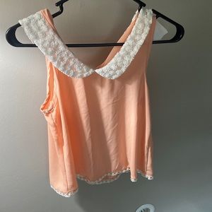 Mauve peach tank top white lace